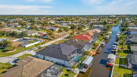 2002 SE 18th Avenue Cape Coral FL 33990