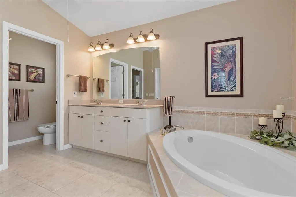 10123 Topsail Avenue Englewood FL 34224