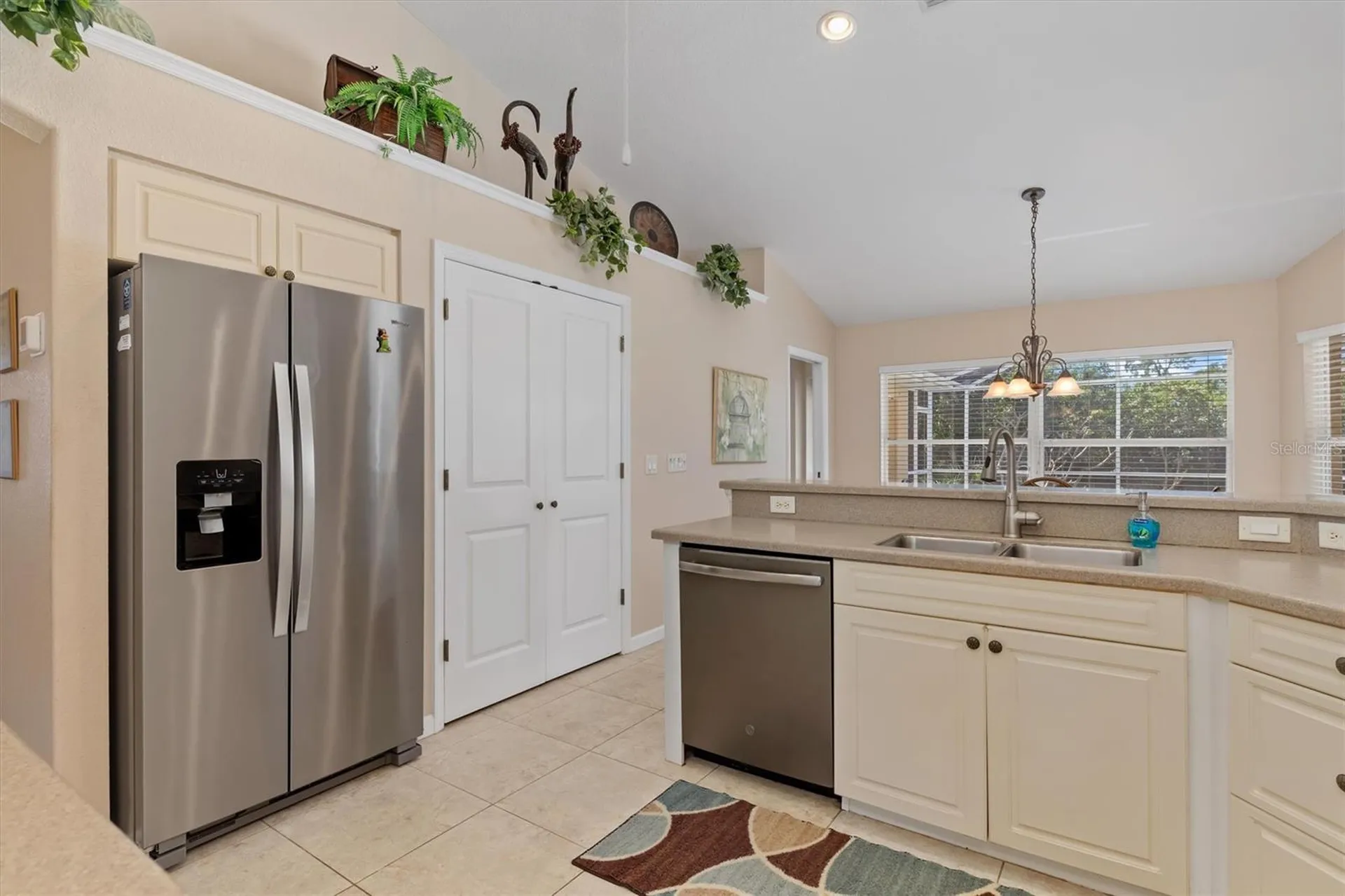 10123 Topsail Avenue Englewood FL 34224