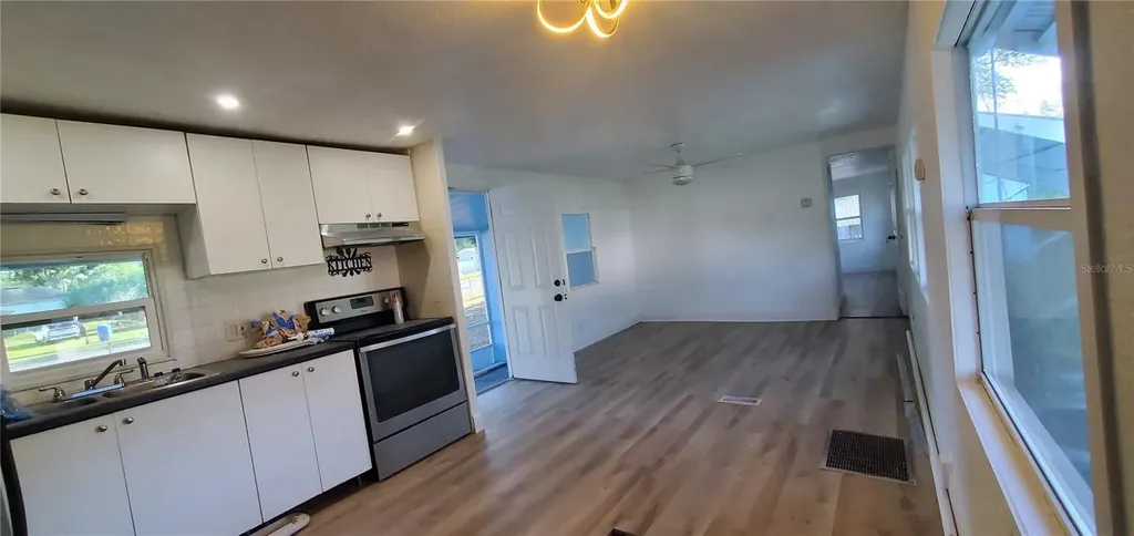 4305 Tony Street Orlando FL 32808