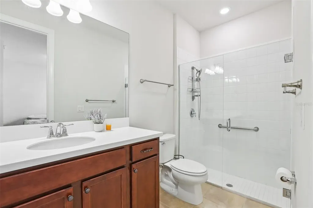 19246 Briarbrook Drive Tampa FL 33647