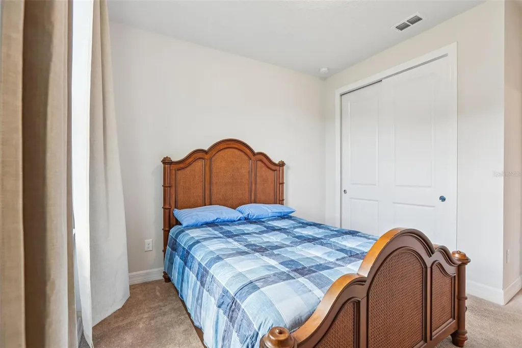 19246 Briarbrook Drive Tampa FL 33647