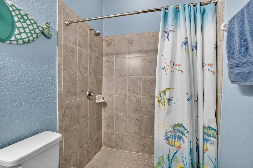 2334 Creeks Crossing Drive Lakeland FL 33810