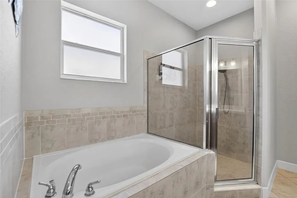 2334 Creeks Crossing Drive Lakeland FL 33810