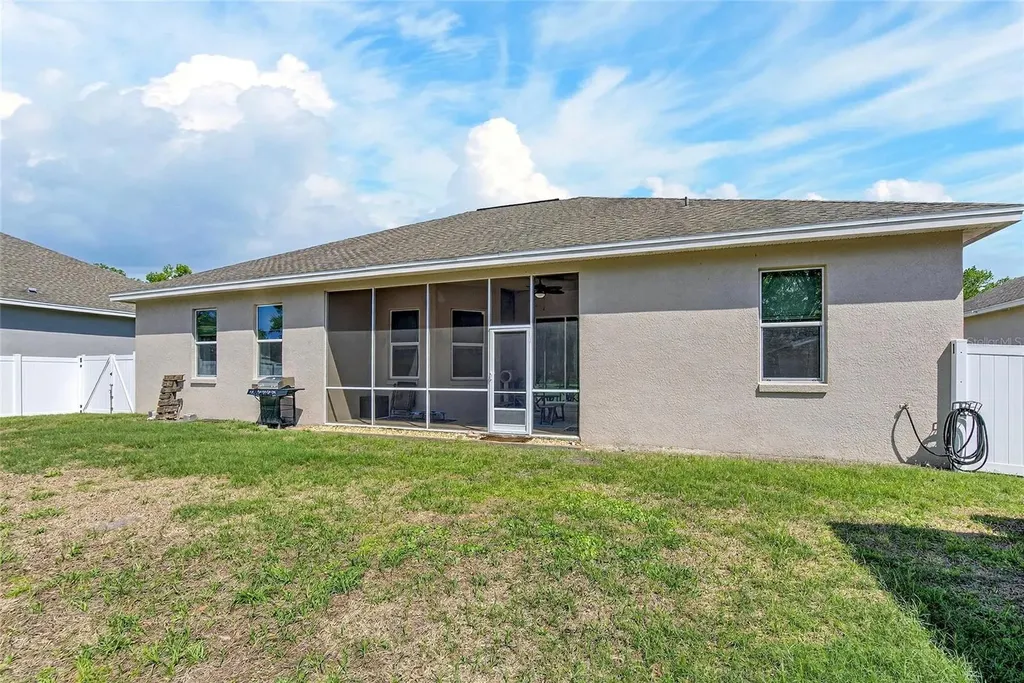 2334 Creeks Crossing Drive Lakeland FL 33810