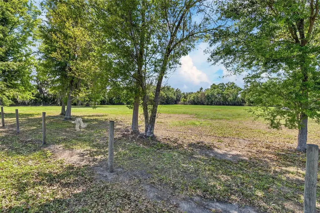 2334 Creeks Crossing Drive Lakeland FL 33810