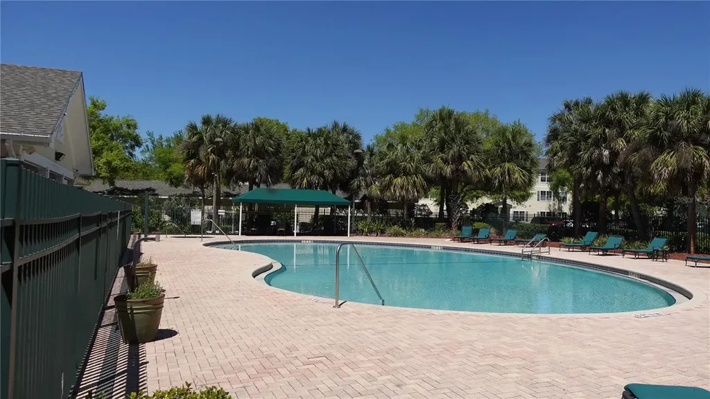 18281 Bridle Club Drive Tampa FL 33647