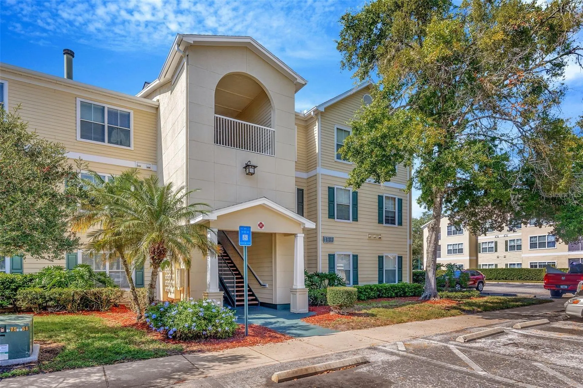 18281 Bridle Club Drive Tampa FL 33647