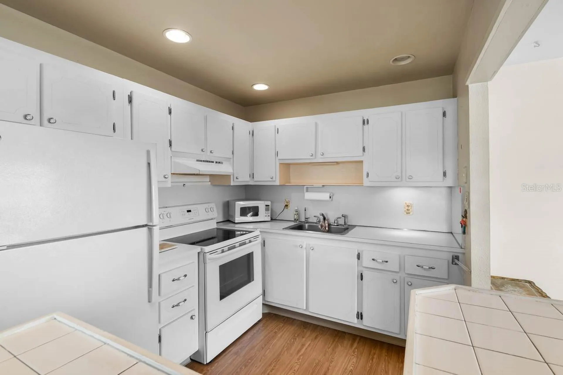 1801 Bedford Lane Sun City Center FL 33573