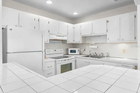 1801 Bedford Lane Sun City Center FL 33573