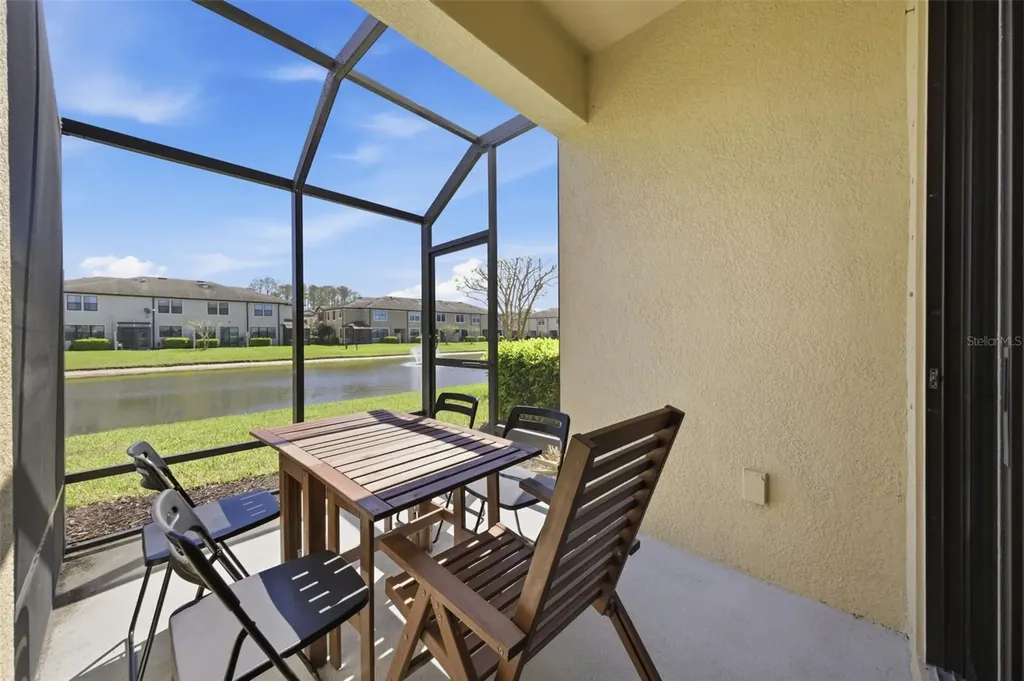 11539 Crowned Sparrow Lane Tampa FL 33626
