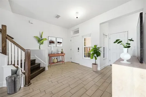 11539 Crowned Sparrow Lane Tampa FL 33626