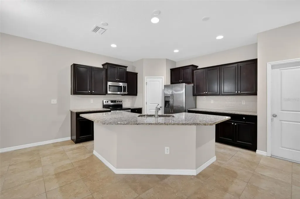 32869 Woodthrush Way Wesley Chapel FL 33545