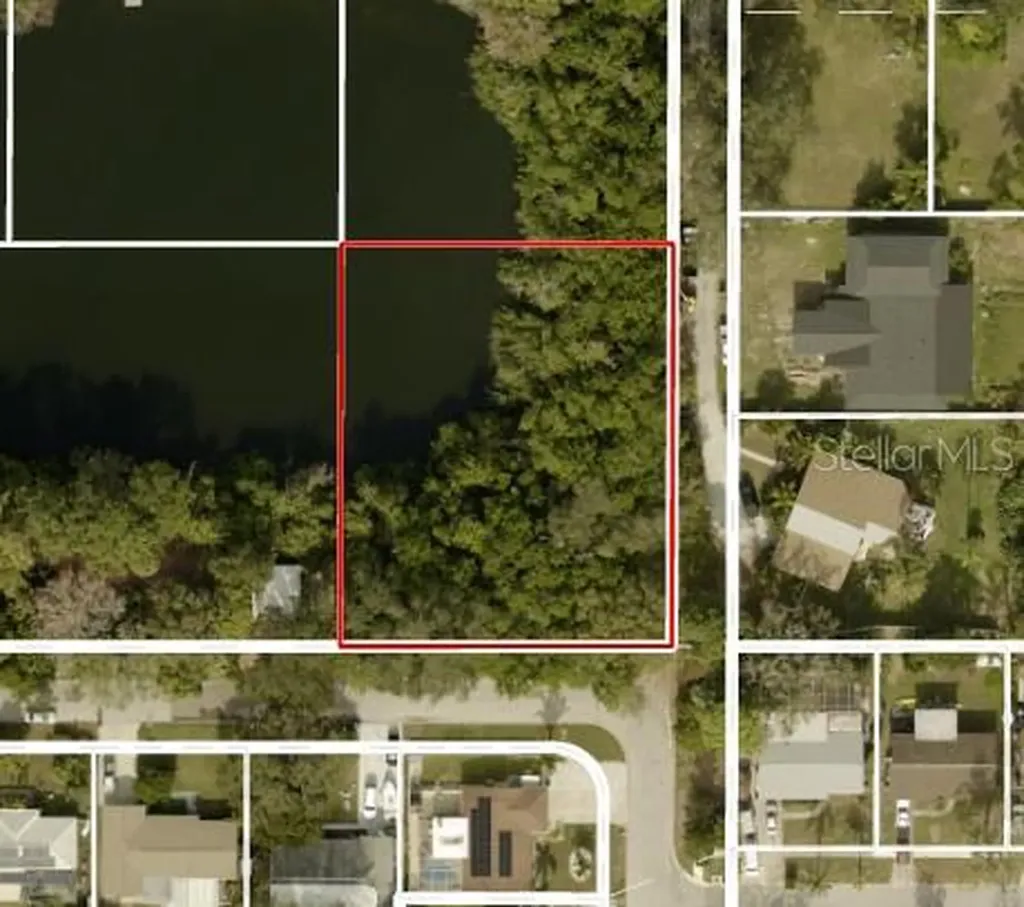0000 N 52nd Avenue Kenneth City FL 33709