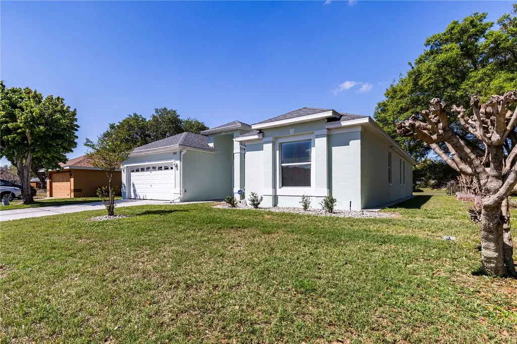 2710 Autumn Lane Eustis FL 32726