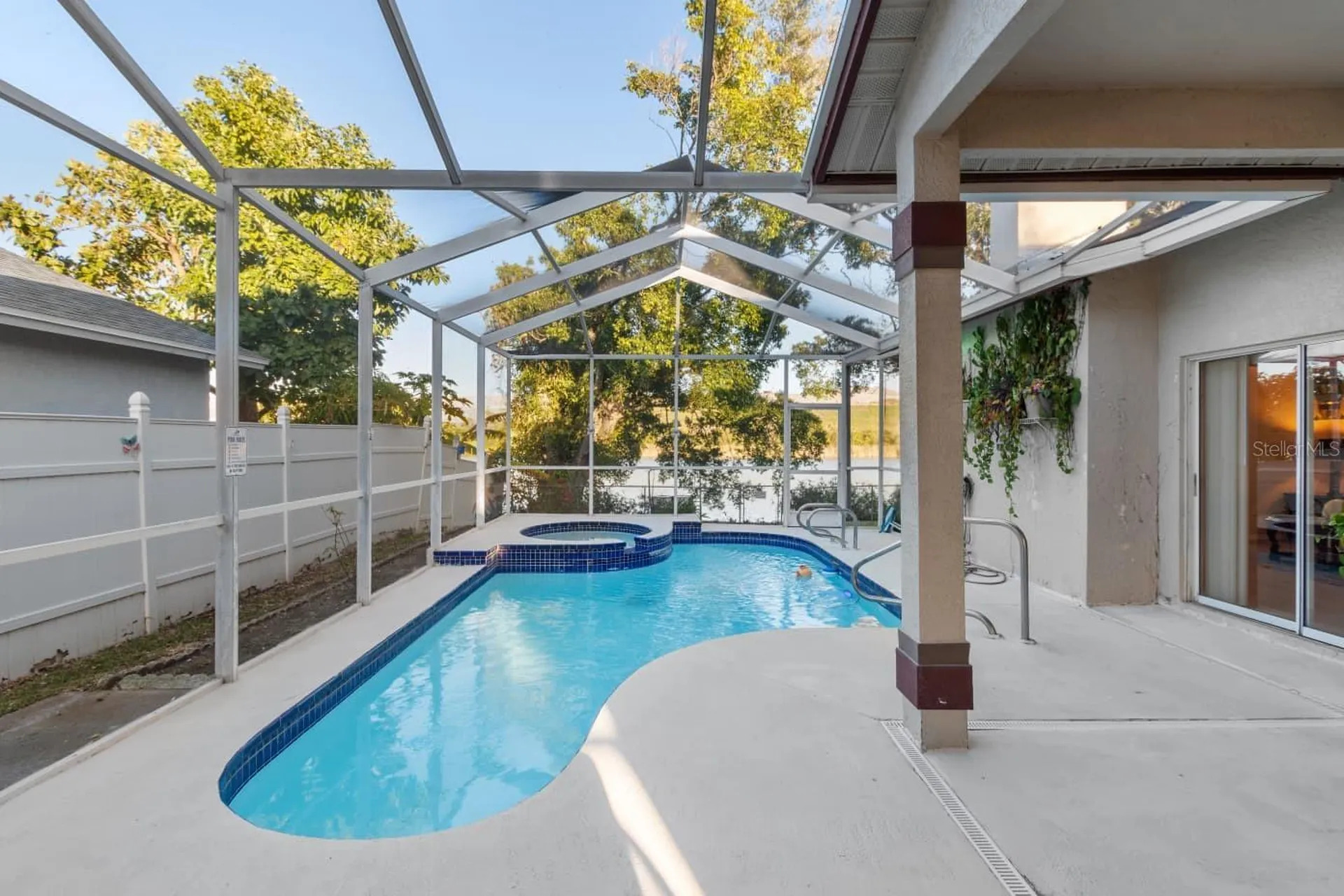10431 N 36th Clearwater FL 33762