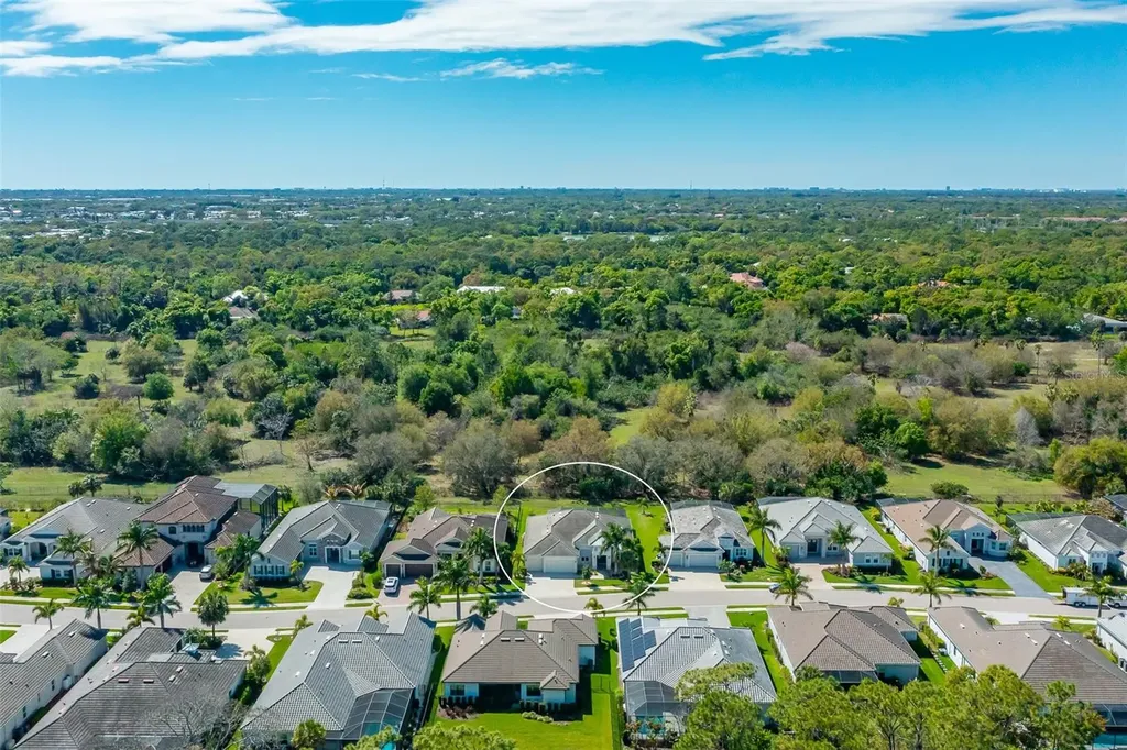 7087 Tamworth Parkway Sarasota FL 34241
