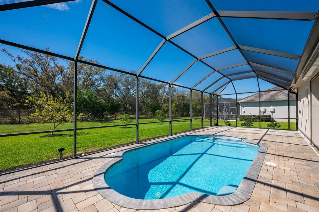 7087 Tamworth Parkway Sarasota FL 34241