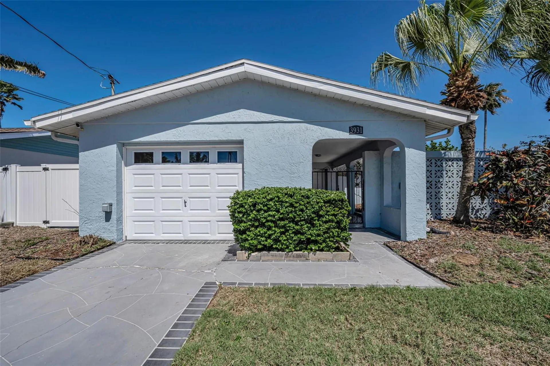 3931 Headsail Drive New Port Richey FL 34652