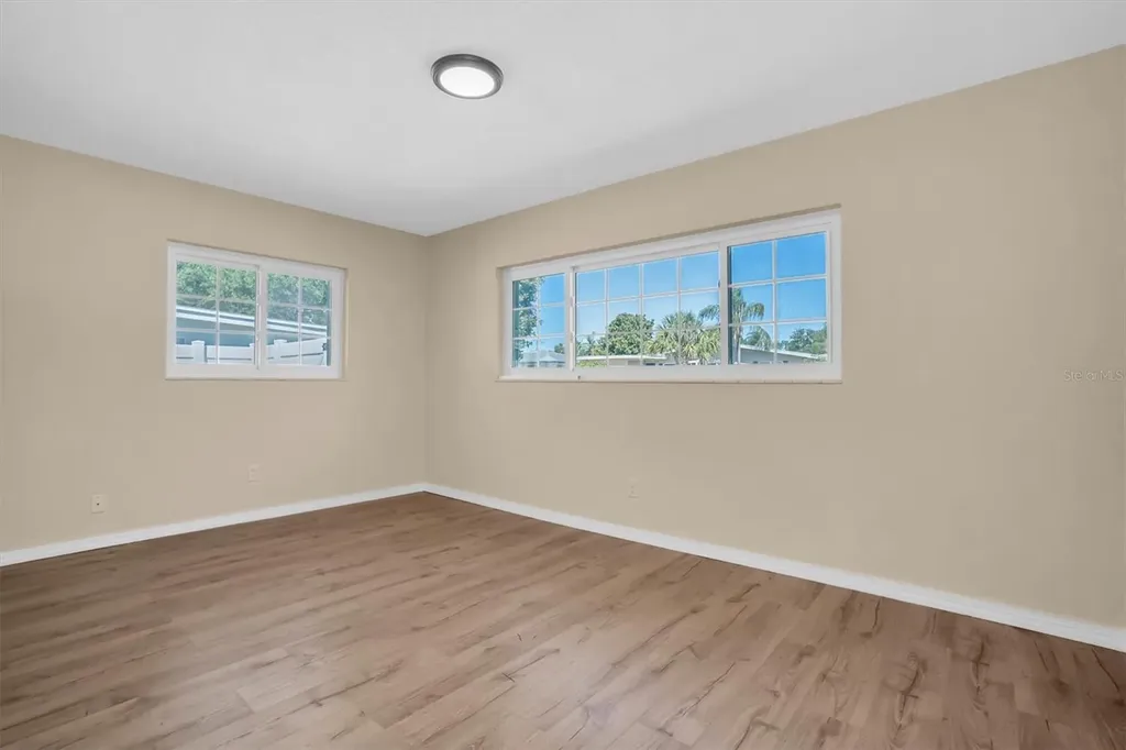 2214 Duncan Drive Belleair Bluffs FL 33770