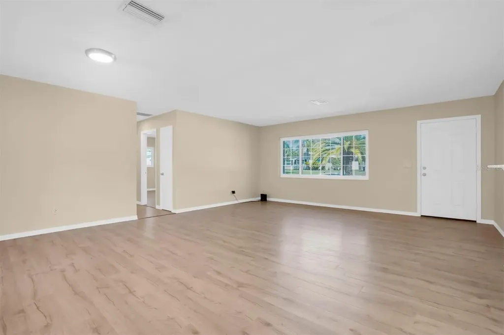 2214 Duncan Drive Belleair Bluffs FL 33770