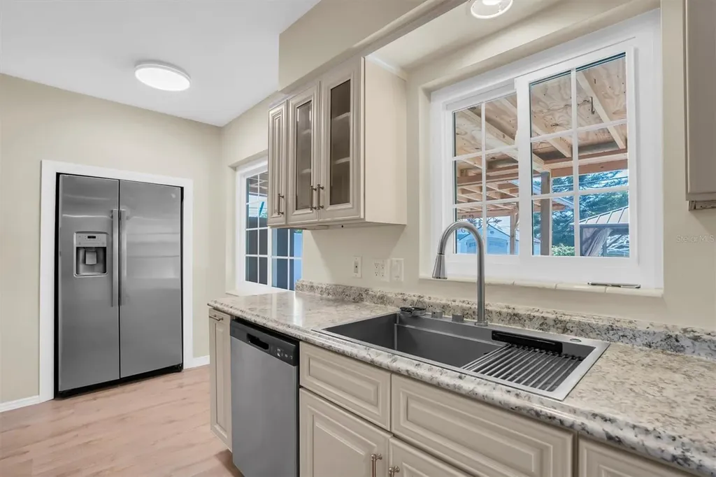 2214 Duncan Drive Belleair Bluffs FL 33770
