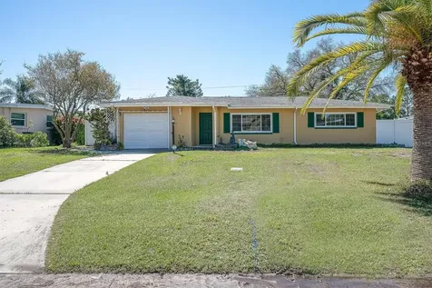 2214 Duncan Drive Belleair Bluffs FL 33770