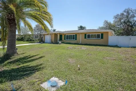 2214 Duncan Drive Belleair Bluffs FL 33770