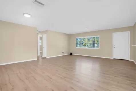 2214 Duncan Drive Belleair Bluffs FL 33770