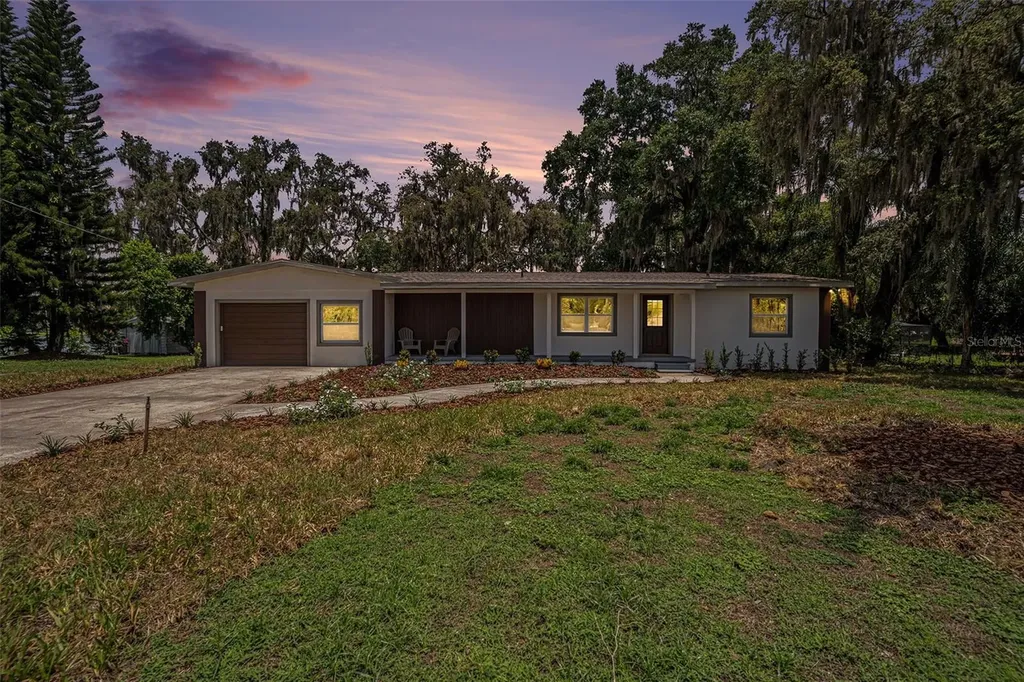 14050 Blackjack Road Dover FL 33527