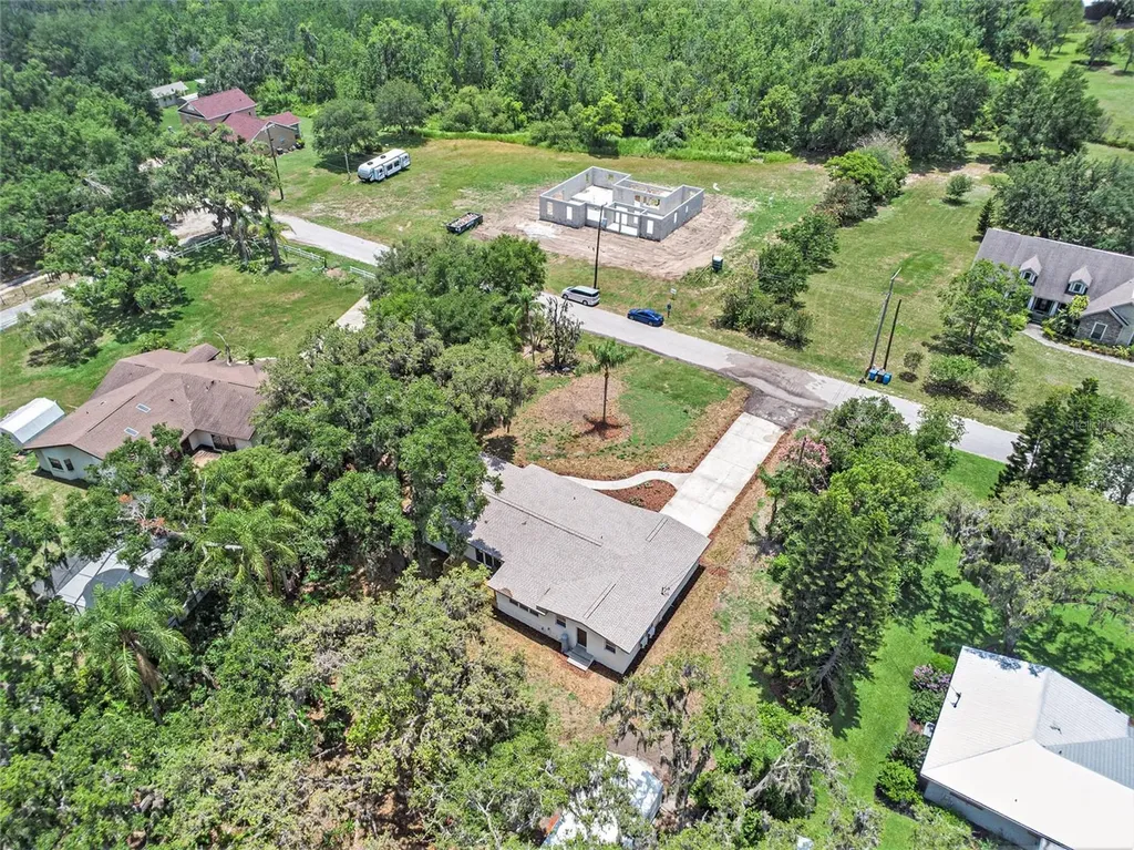 14050 Blackjack Road Dover FL 33527
