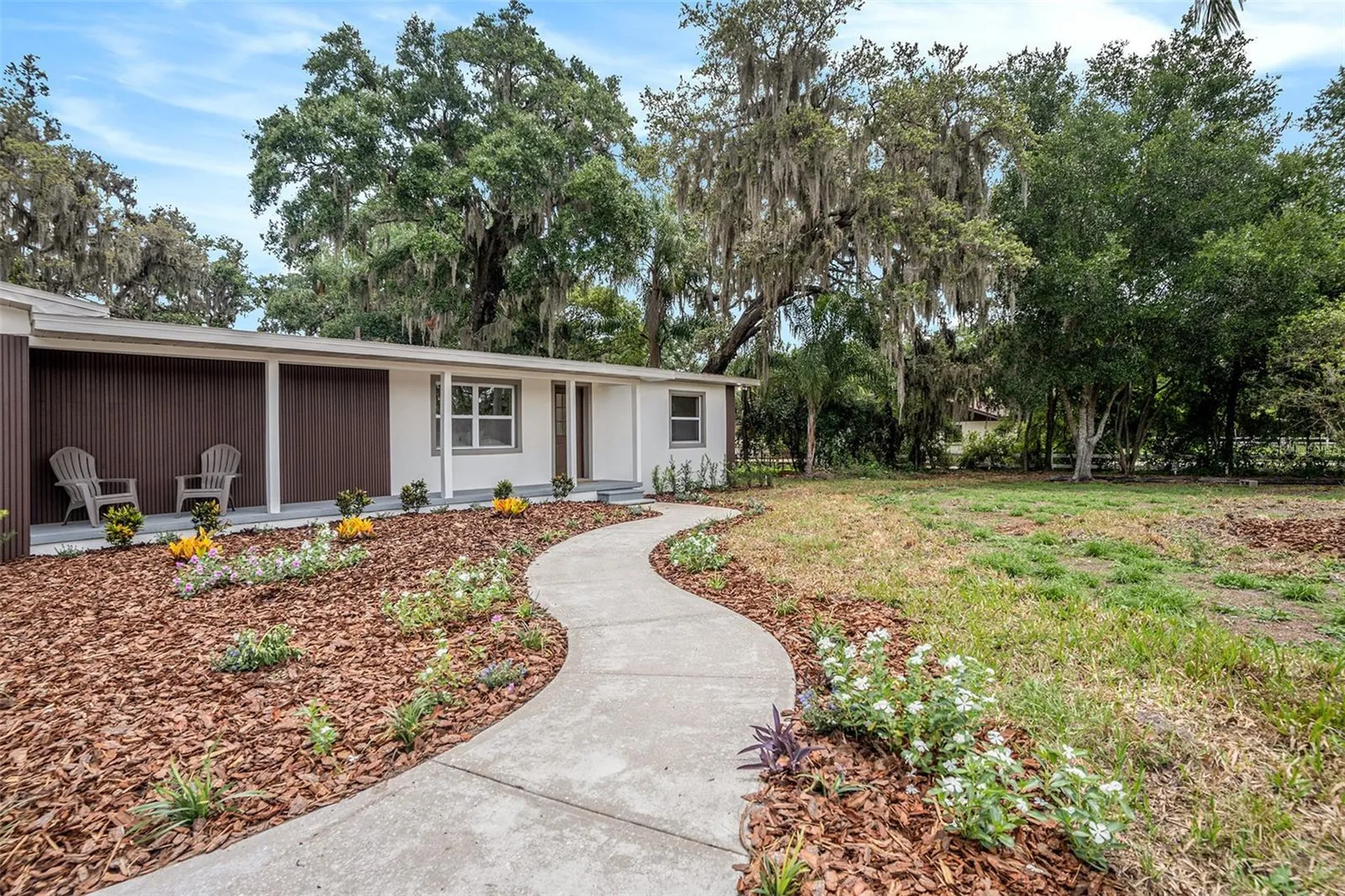 14050 Blackjack Road Dover FL 33527