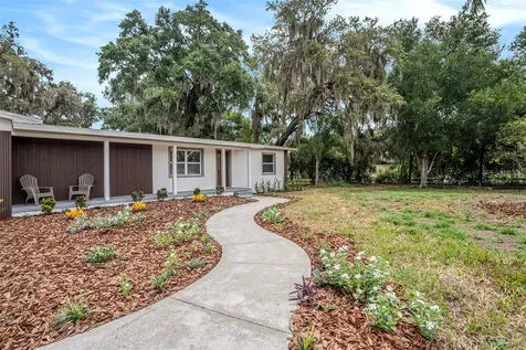 14050 Blackjack Road Dover FL 33527