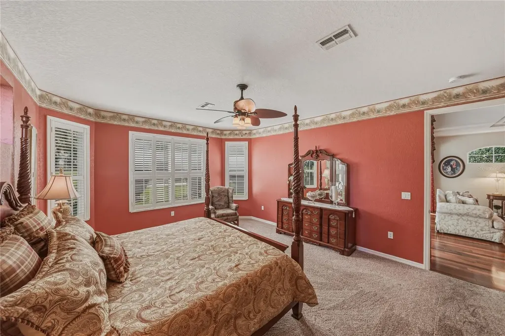 12410 Woodlands Circle Dade City FL 33525