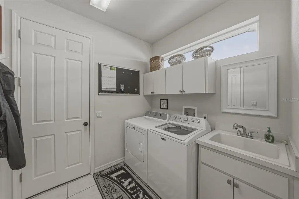 12410 Woodlands Circle Dade City FL 33525