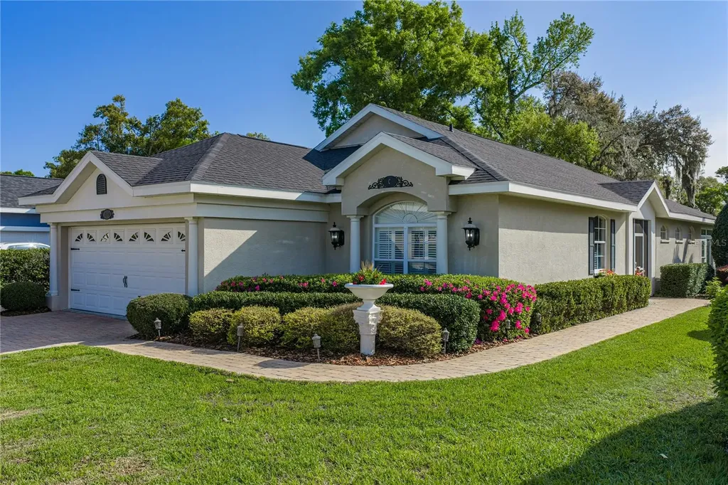 12410 Woodlands Circle Dade City FL 33525