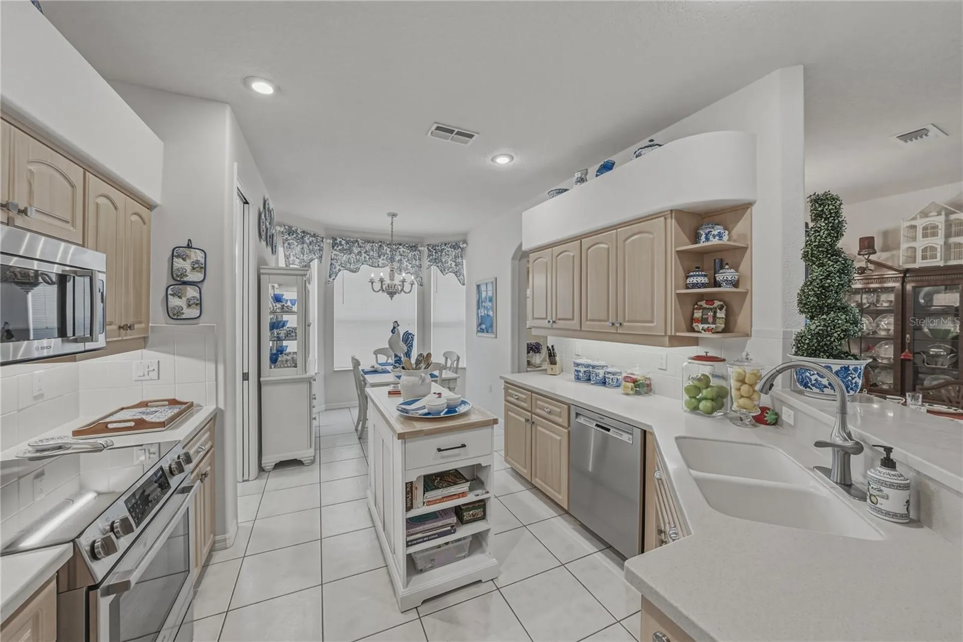 12410 Woodlands Circle Dade City FL 33525