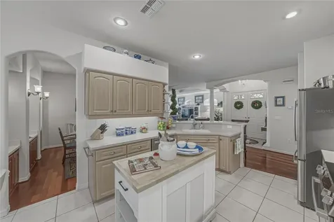 12410 Woodlands Circle Dade City FL 33525