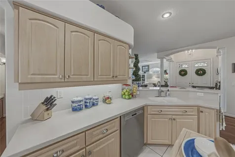 12410 Woodlands Circle Dade City FL 33525