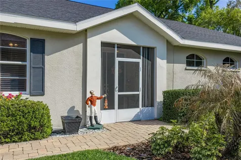 12410 Woodlands Circle Dade City FL 33525