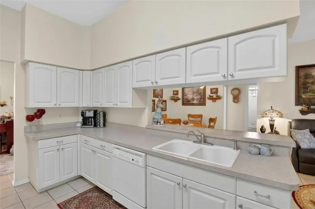 2316 Walden Place N Plant City FL 33566