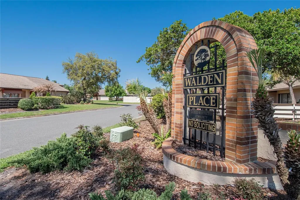 2316 Walden Place N Plant City FL 33566