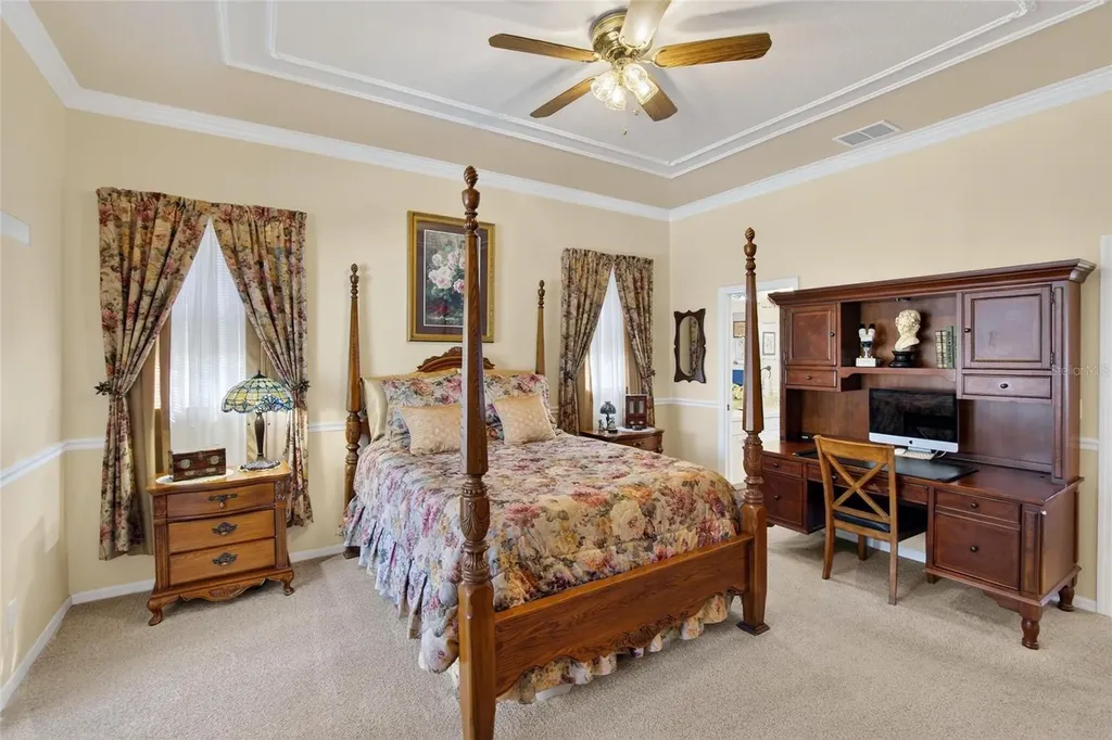 2316 Walden Place N Plant City FL 33566