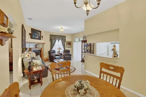 2316 Walden Place N Plant City FL 33566