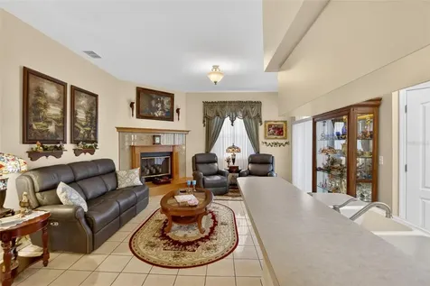 2316 Walden Place N Plant City FL 33566