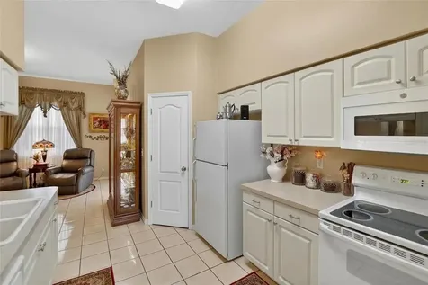 2316 Walden Place N Plant City FL 33566
