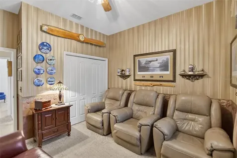 2316 Walden Place N Plant City FL 33566