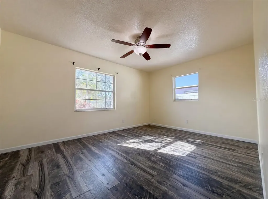 4013 52nd Street Court W Bradenton FL 34209