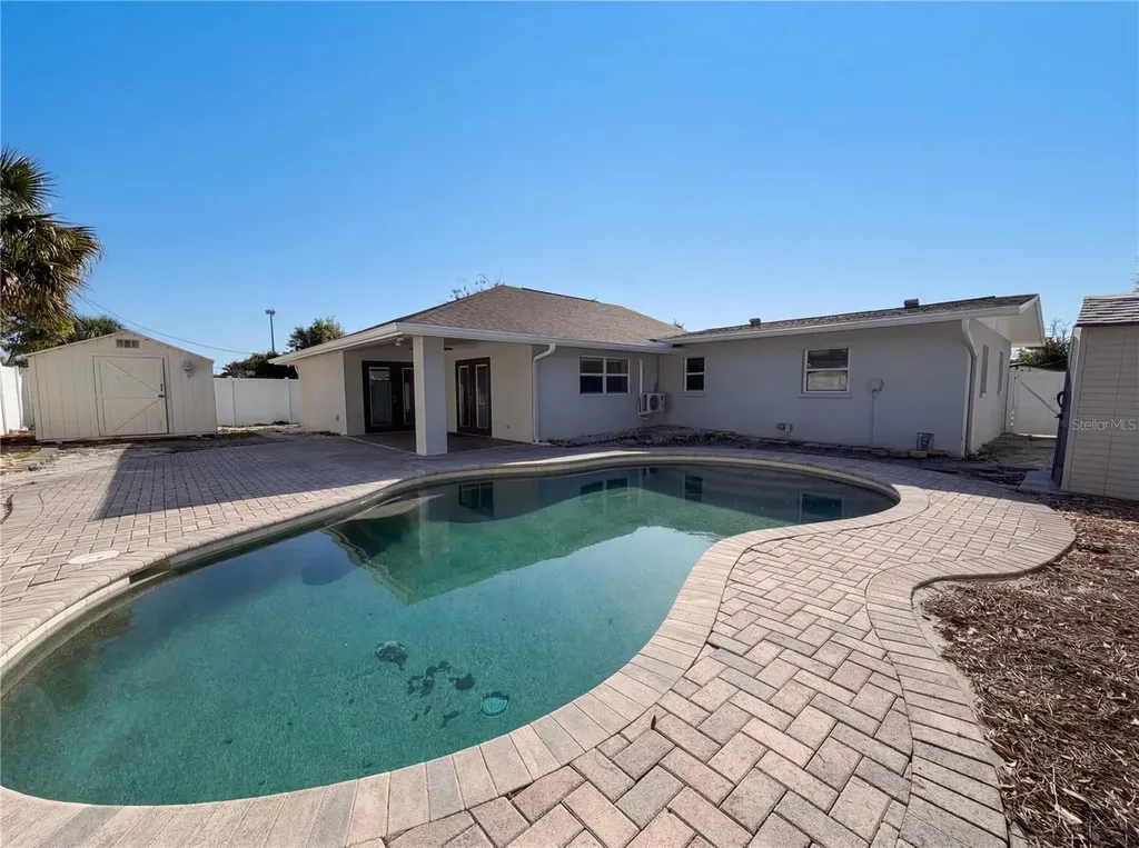 4013 52nd Street Court W Bradenton FL 34209