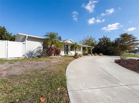 4013 52nd Street Court W Bradenton FL 34209